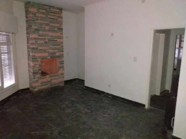 Rivadavia esq. O'higgins centro, La Pampa, 6300, 2 Habitaciones Habitaciones, ,Casa,En Venta,1049